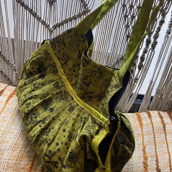 🤗72-You Are Wild ❤️ Wild Paisley Handcrafted Purse - Picture 4 of 12